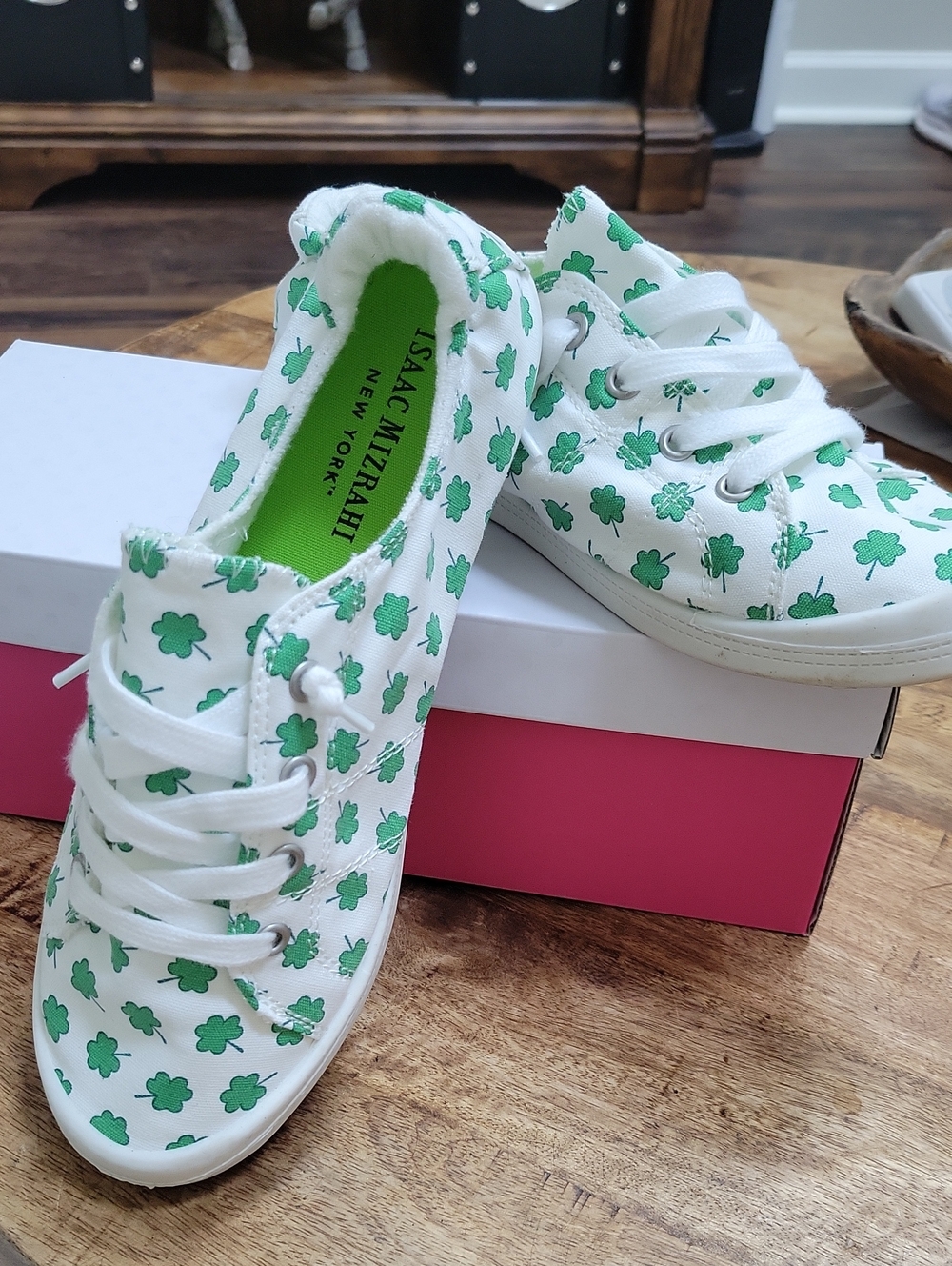Isaac Mizrahi White Sneakers with Green Clover Pattern